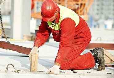 ROOF MAINTENANCE